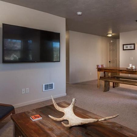 2 Bedroom Upstairs Condo With Ac In Victor, Id Exterior foto